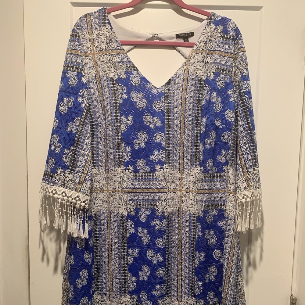 Gorgeous blue sheath dress
